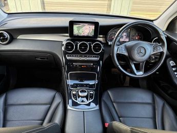 MERCEDES-BENZ GLC Glc 220D 4Matic Urban Edition 5Dr 9G-Tronic