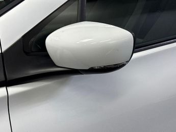 RENAULT ZOE R110 52Kwh Iconic Hatchback 5Dr Electric Auto (I) (107 Bhp)