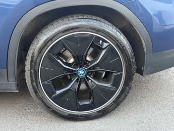 BMW iX3 210Kw Premier Edition 80Kwh 5Dr Auto