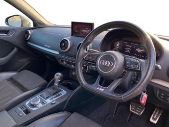 AUDI A3 1.5 Tfsi Cod Black Edition Saloon 4Dr Petrol S Tronic Euro 6 (S/