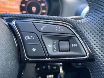 AUDI Q2 1.5 Tfsi Cod 35 S Line Suv 5Dr Petrol S Tronic Euro 6 (S/S) (150