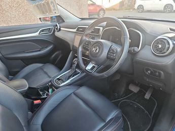 MG MOTOR UK ZS 1.0T GDi Exclusive 5dr DCT