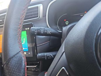 MG MOTOR UK ZS 1.0T Gdi Exclusive 5Dr Dct