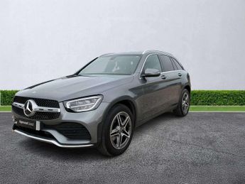 MERCEDES-BENZ GLC Glc 300 4Matic Amg Line 5Dr 9G-Tronic