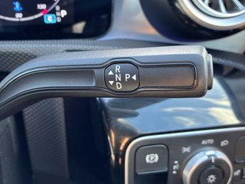 MERCEDES-BENZ CLA CLA 220d AMG Line Executive 4dr Tip Auto