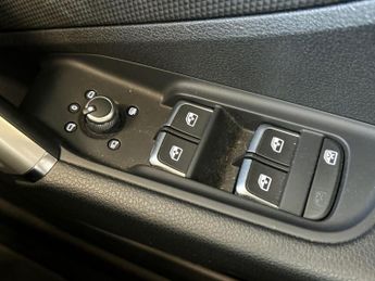 AUDI Q2 1.5 Tfsi Cod 35 Sport Suv 5Dr Petrol S Tronic Euro 6 (S/S) (150 