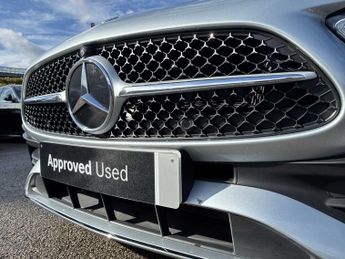 MERCEDES-BENZ C CLASS C200 AMG Line Premium 4dr 9G-Tronic