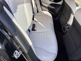 MERCEDES-BENZ C CLASS C300 AMG Line Premium 5dr 9G-Tronic
