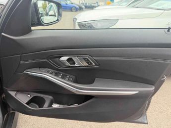 BMW 3 SERIES 330E M Sport 4Dr Step Auto
