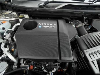 NISSAN X-TRAIL 1.5 E-Power E-4Orce 213 N-Connecta 5Dr Auto