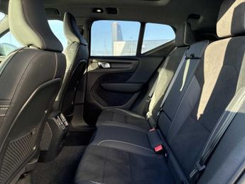 VOLVO XC40 170Kw Recharge Ultimate 69Kwh 5Dr Auto