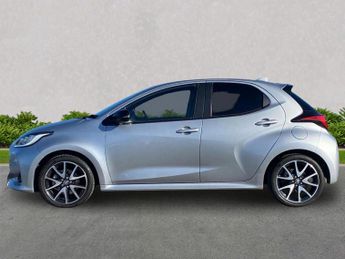 TOYOTA YARIS 1.5 Hybrid Dynamic 5Dr Cvt