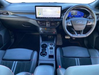 FORD FOCUS 2.3 Ecoboost St 5Dr Auto