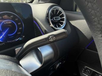 MERCEDES-BENZ EQB Eqb 250+ 140Kw Sport Executive 70.5Kwh 5Dr Auto