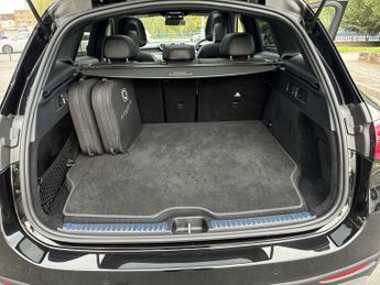 MERCEDES-BENZ GLC Glc 300E 4Matic Amg Line Prem [Pan] 5Dr 9G-Tronic