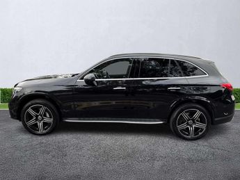 MERCEDES-BENZ GLC Glc 300E 4Matic Amg Line Prem [Pan] 5Dr 9G-Tronic