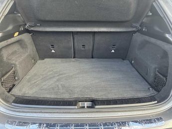 MERCEDES-BENZ GLA Gla 220D 4Matic Amg Line 5Dr Auto