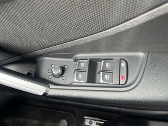 AUDI Q2 1.5 Tfsi Cod 35 Black Edition Suv 5Dr Petrol S Tronic Euro 6 (S/