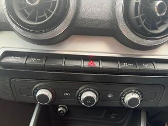 AUDI Q2 1.5 Tfsi Cod 35 S Line Suv 5Dr Petrol S Tronic Euro 6 (S/S) (150