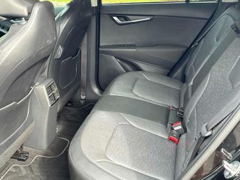 KIA NIRO 150Kw 4 65Kwh 5Dr Auto