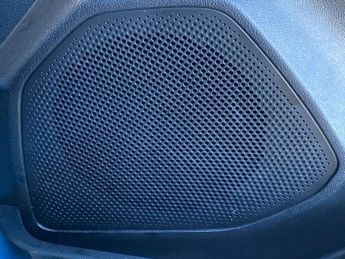 FORD PUMA 1.0 Ecoboost Hybrid Mhev Titanium 5Dr Dct