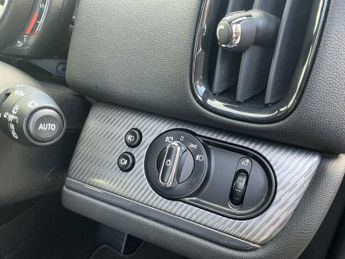 MINI COUNTRYMAN 1.5 Cooper Exclusive 5Dr Auto