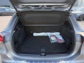 MERCEDES-BENZ GLA Gla 200 Amg Line Premium 5Dr Auto