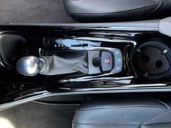 TOYOTA C-HR 1.8 Hybrid Excel 5Dr Cvt