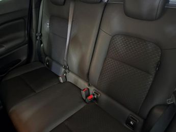 NISSAN JUKE 1.0 Dig-T N-Connecta Suv 5Dr Petrol Dct Auto Euro 6 (S/S) (114 P