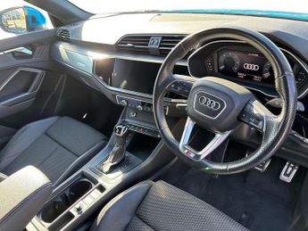 AUDI Q3 2.0 Tdi 35 S Line Suv 5Dr Diesel S Tronic Euro 6 (S/S) (150 Ps)