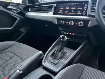 AUDI A1 35 Tfsi Black Edition 5Dr S Tronic
