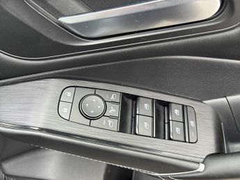 NISSAN QASHQAI 1.5 E-Power N-Connecta 5Dr Auto