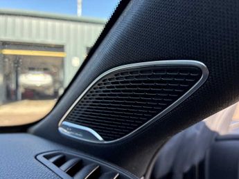 MERCEDES-BENZ CLA Cla 180 Amg Line Premium Plus 5Dr Tip Auto