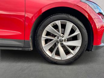 SKODA ENYAQ Iv 62Kwh 60 Suv 5Dr Electric Auto (Dc120Kw) (179 Ps)