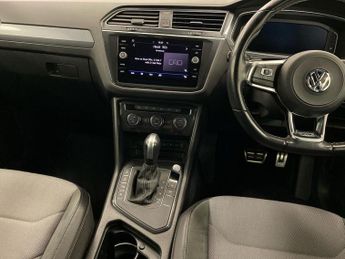VOLKSWAGEN TIGUAN 1.5 Tsi Evo R-Line Tech Suv 5Dr Petrol Dsg Euro 6 (S/S) (150 Ps)