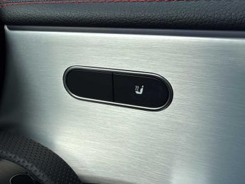 MERCEDES-BENZ CLA Cla 200 Amg Line Executive 5Dr Tip Auto