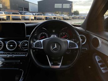 MERCEDES-BENZ C CLASS C220D Amg Line 4Dr Auto