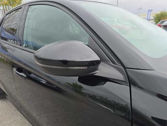 VAUXHALL CORSA 115Kw Ultimate 51Kwh 5Dr Auto