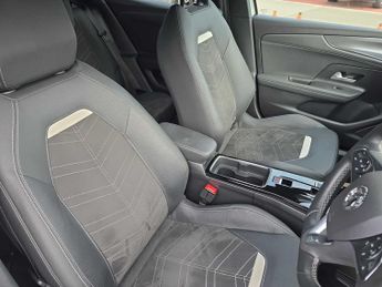 VAUXHALL MOKKA 100Kw Ultimate 50Kwh 5Dr Auto