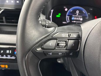TOYOTA YARIS 1.5 Vvt-H Design Hatchback 5Dr Petrol Hybrid E-Cvt Euro 6 (S/S) 