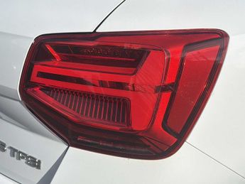 AUDI Q2 35 Tfsi Black Edition 5Dr S Tronic