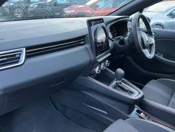RENAULT CLIO 1.6 E-TECH full hybrid 145 Engineered 5dr Auto