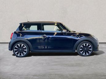 MINI HATCHBACK 1.5 Cooper Exclusive Hatchback 3dr Petrol Steptronic Euro 6 (s/s