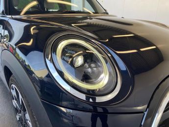 MINI HATCHBACK 1.5 Cooper Exclusive Hatchback 3Dr Petrol Steptronic Euro 6 (S/S