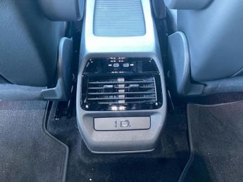 VOLKSWAGEN Id.5 210Kw Match Pro 77Kwh 5Dr Auto