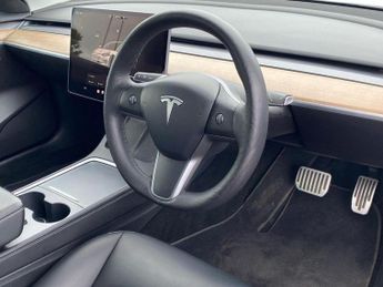 TESLA MODEL 3 Rwd 4Dr Auto