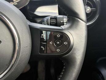 MINI HATCHBACK 135kW Cooper S Level 3 33kWh 3dr Auto