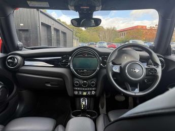 MINI HATCHBACK 135Kw Cooper S Level 3 33Kwh 3Dr Auto