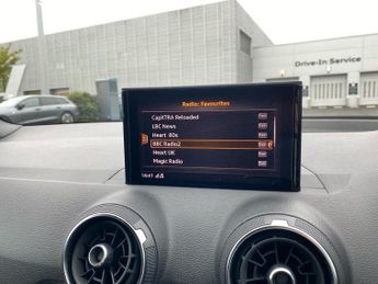 AUDI Q2 1.6 Tdi 30 S Line Suv 5Dr Diesel S Tronic Euro 6 (S/S) (116 Ps)