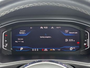 VOLKSWAGEN T-ROC 1.5 Tsi Gpf Evo R-Line Suv 5Dr Petrol Dsg Euro 6 (S/S) (150 Ps)